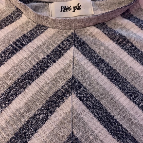 Shirt - Picture 2 of 2